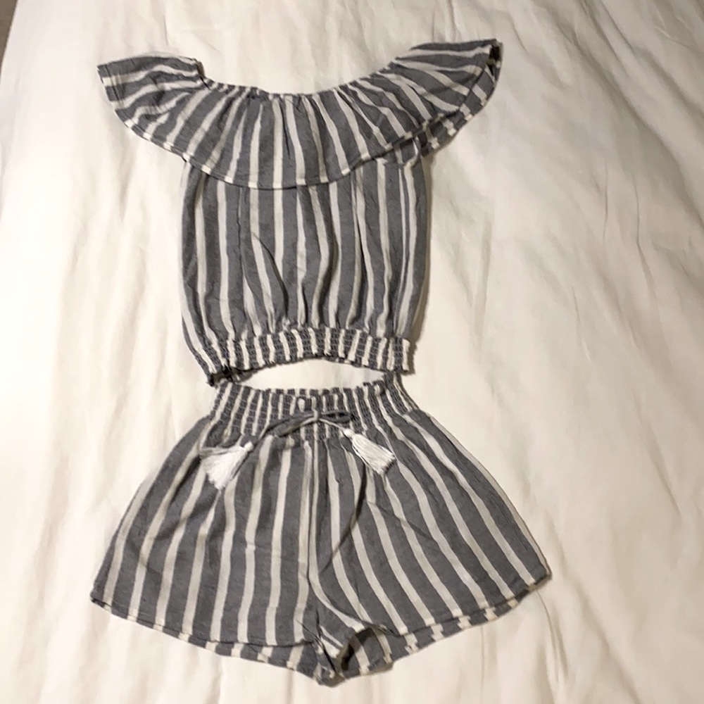 Goa by Japna 2-piece Crop top & shorts Set - Picture 2 of 7